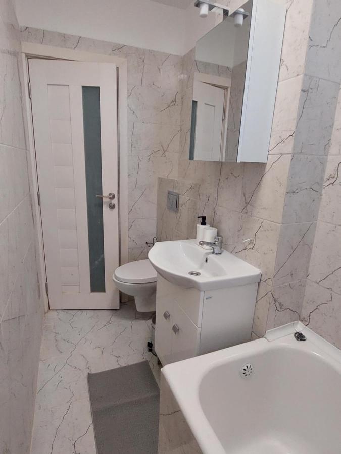 Eli'S Apartments -Ultracentral Near Palas ياش المظهر الخارجي الصورة
