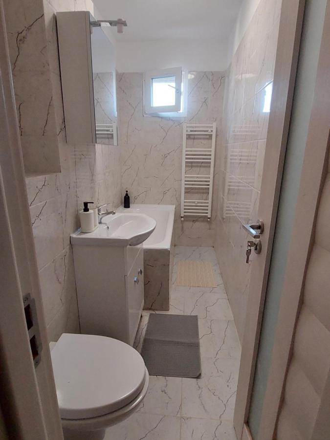Eli'S Apartments -Ultracentral Near Palas ياش المظهر الخارجي الصورة